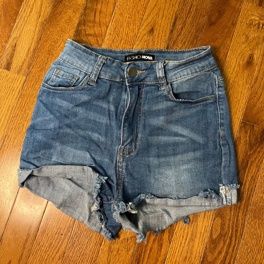 Fashion Nova Blue Jean Shorts Size 3